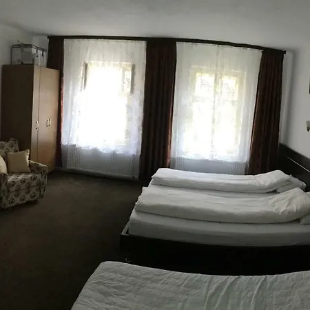 Iony Apartamento *